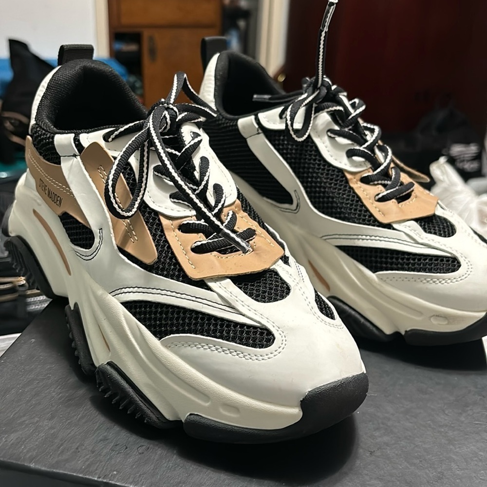 Steve Madden athletic shoes